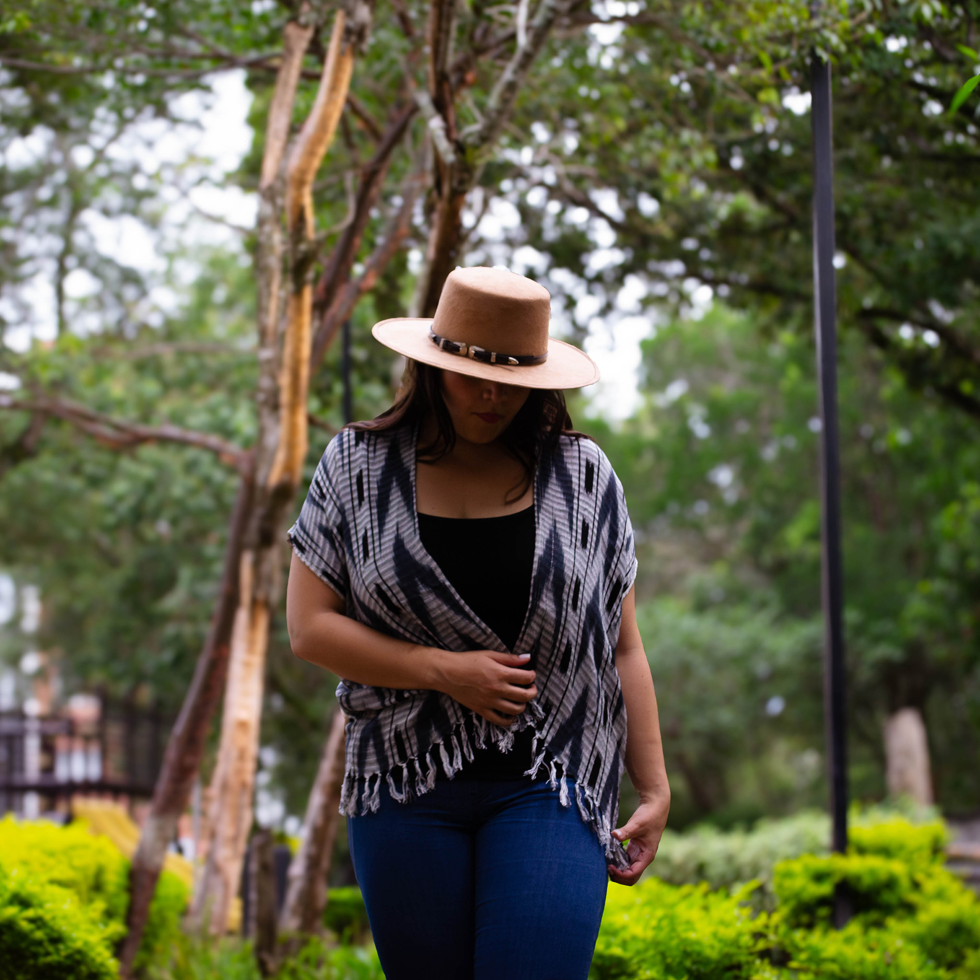 Indigo Echo Short Kimono – Exclusive on Amazon - Image 3